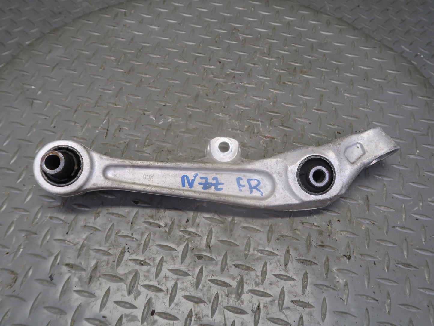 03-05 Nissan Z33 350Z Set of 2 Front Right Suspension Control Arm OEM