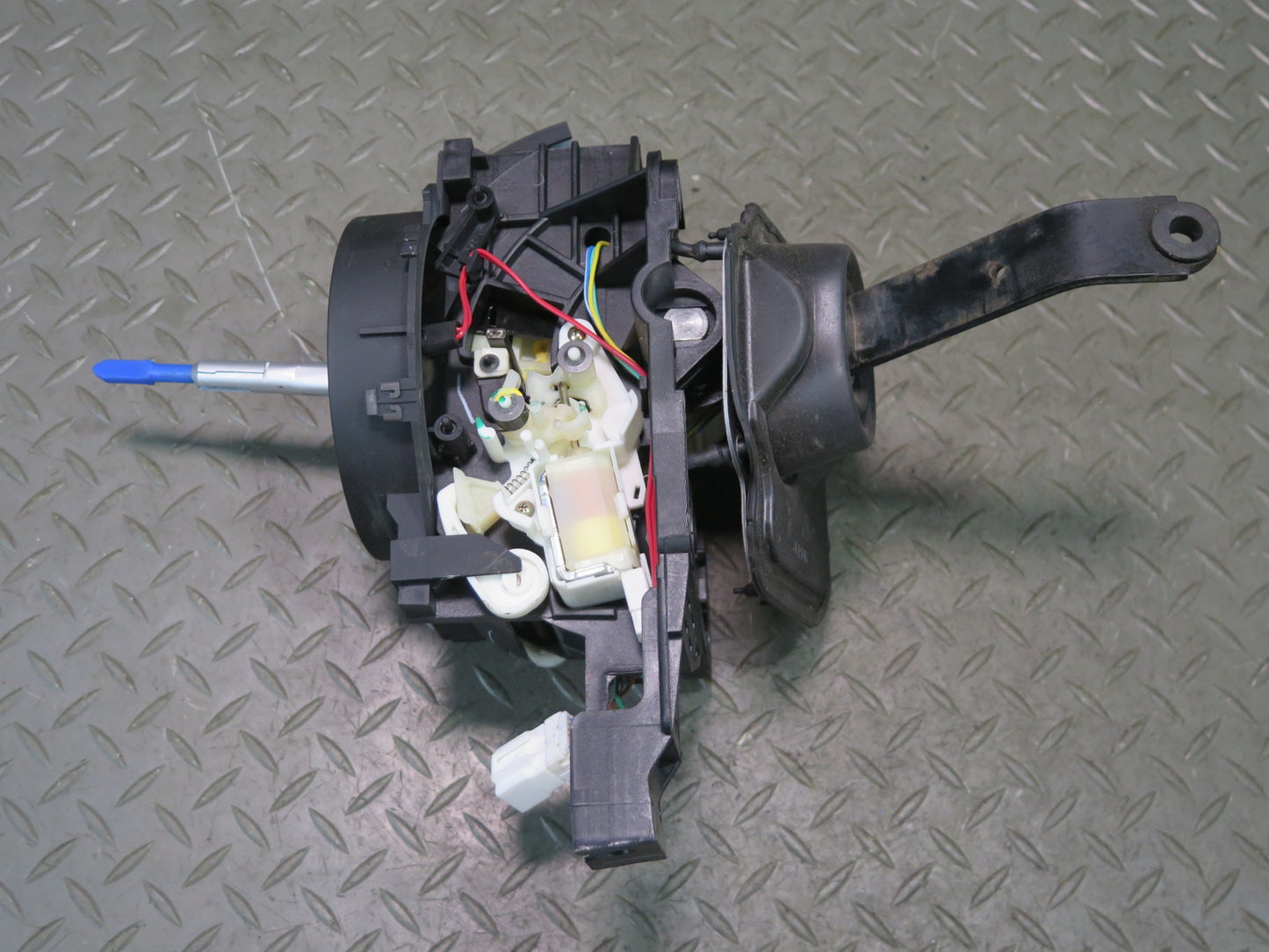 03-04 Nissan 350Z Z33 A/T Automatic Transmission Gear Shifter 35K Miles OEM