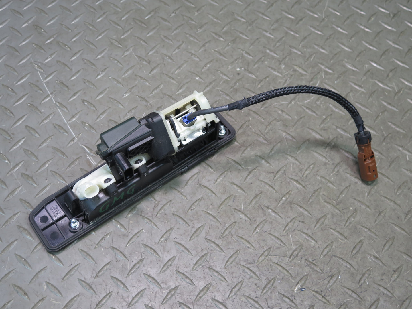 2017-2019 Mercedes X166 GLS450 Tailgate Rear View Camera W/ Release Handle