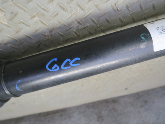 16-24 Chevrolet Camaro SS LT1 6.2L A/T Rear Drive Shaft Drievshaft 84307000 OEM