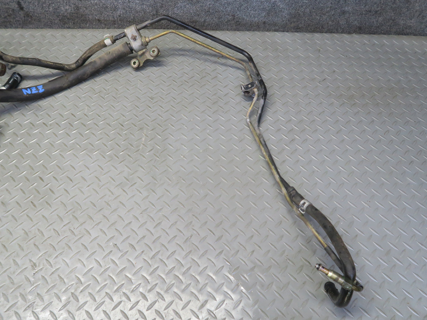 04-06 Nissan 350Z Z33 Convertible Power Steering Hose Pipe Line w Reservoir OEM