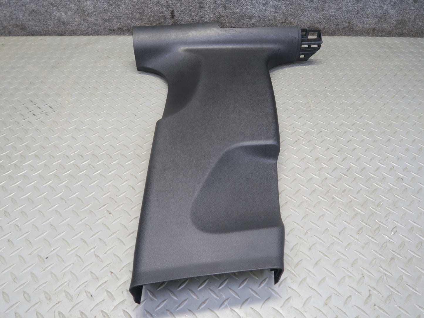 2015-2018 Porsche Macan Interior B Pillar Lower Trim Cover Panel Black Set of 2