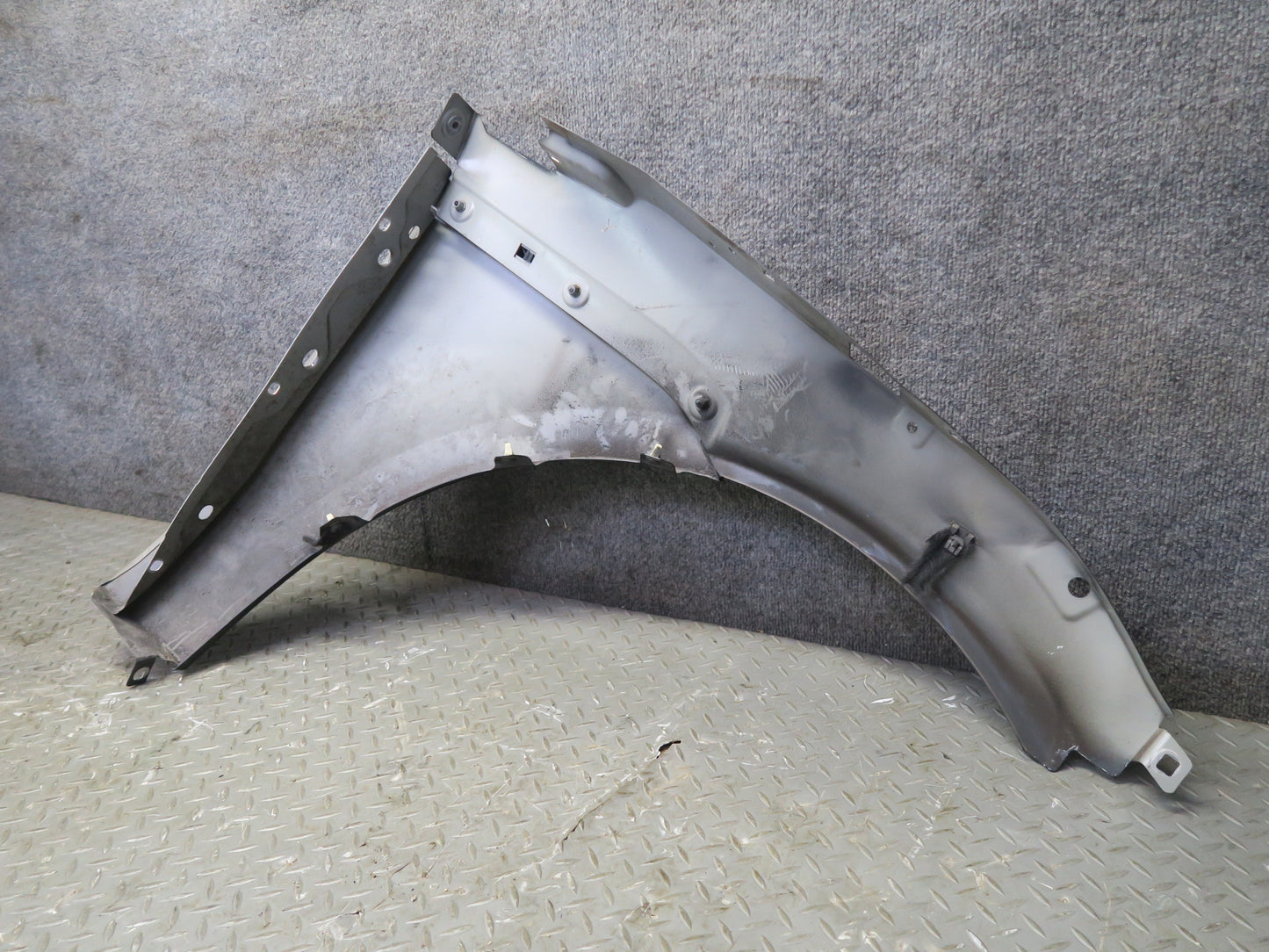 2015-2025 Porsche Macan Front Left Side Fender Shell Panel Cover Volcano Gray