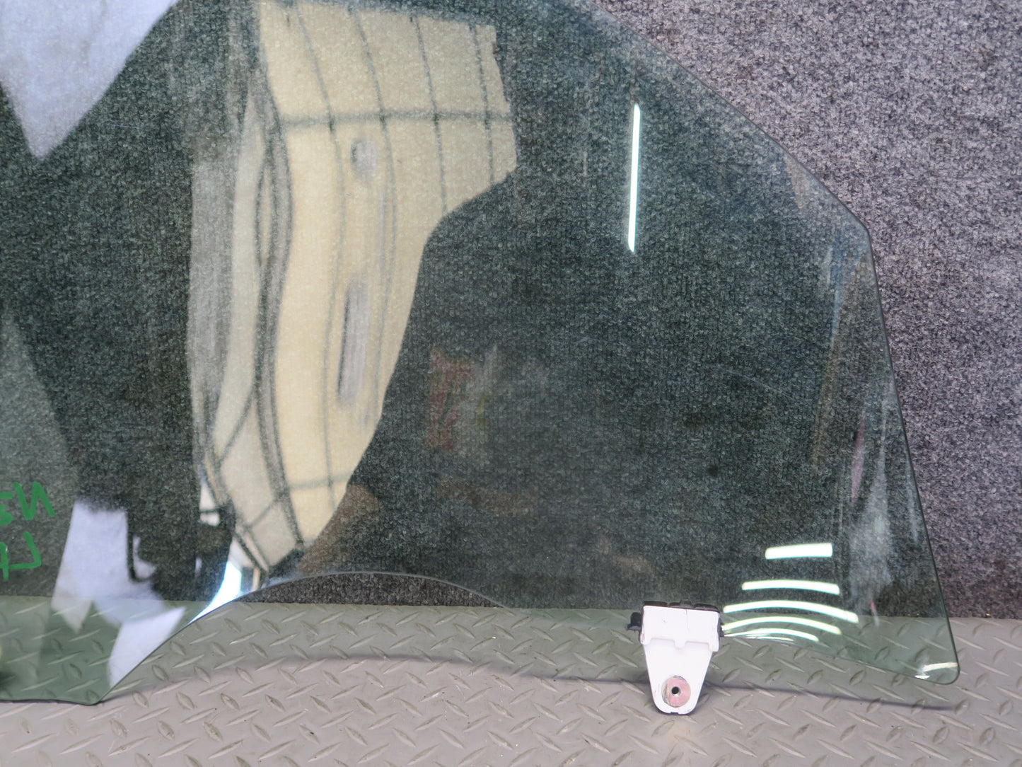 04-09 Nissan 350Z Z33 Convertible Front Left Driver Door Window Glass OEM