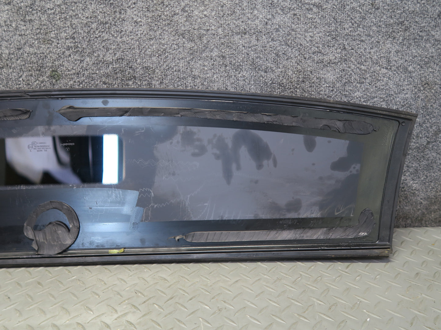 2017-2019 Mercedes X166 GLS450 Front Panoramic Roof Glass Window