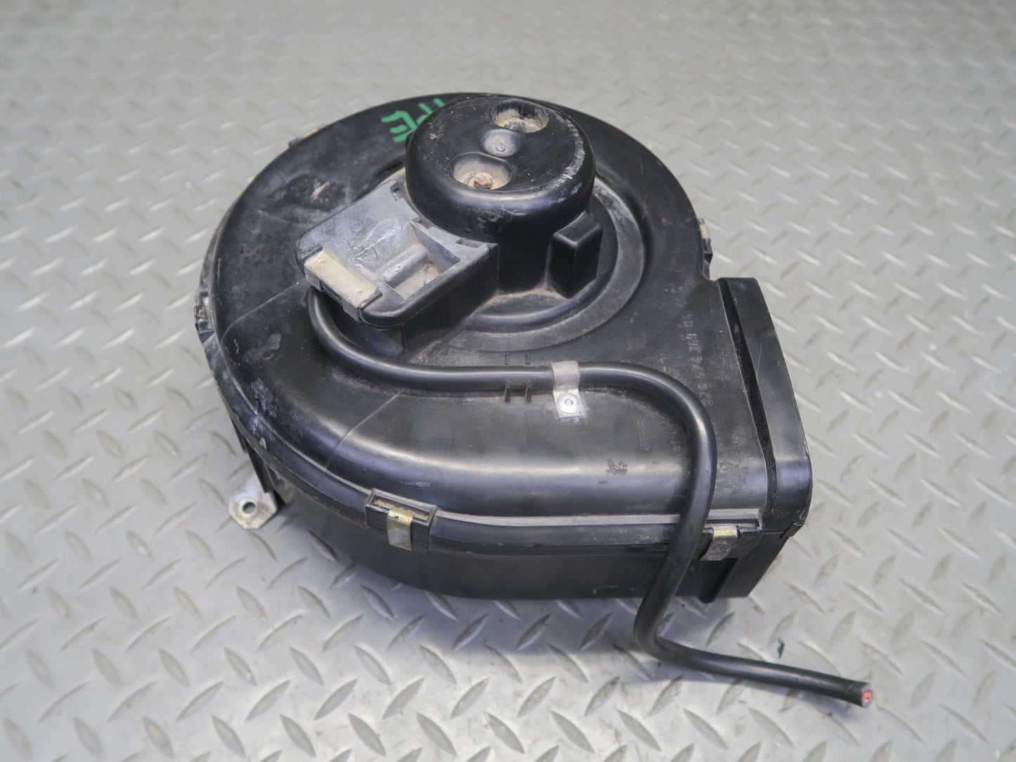 1984-1991 Porsche 928 A/C Heater Blower Motor Fan 92857426704