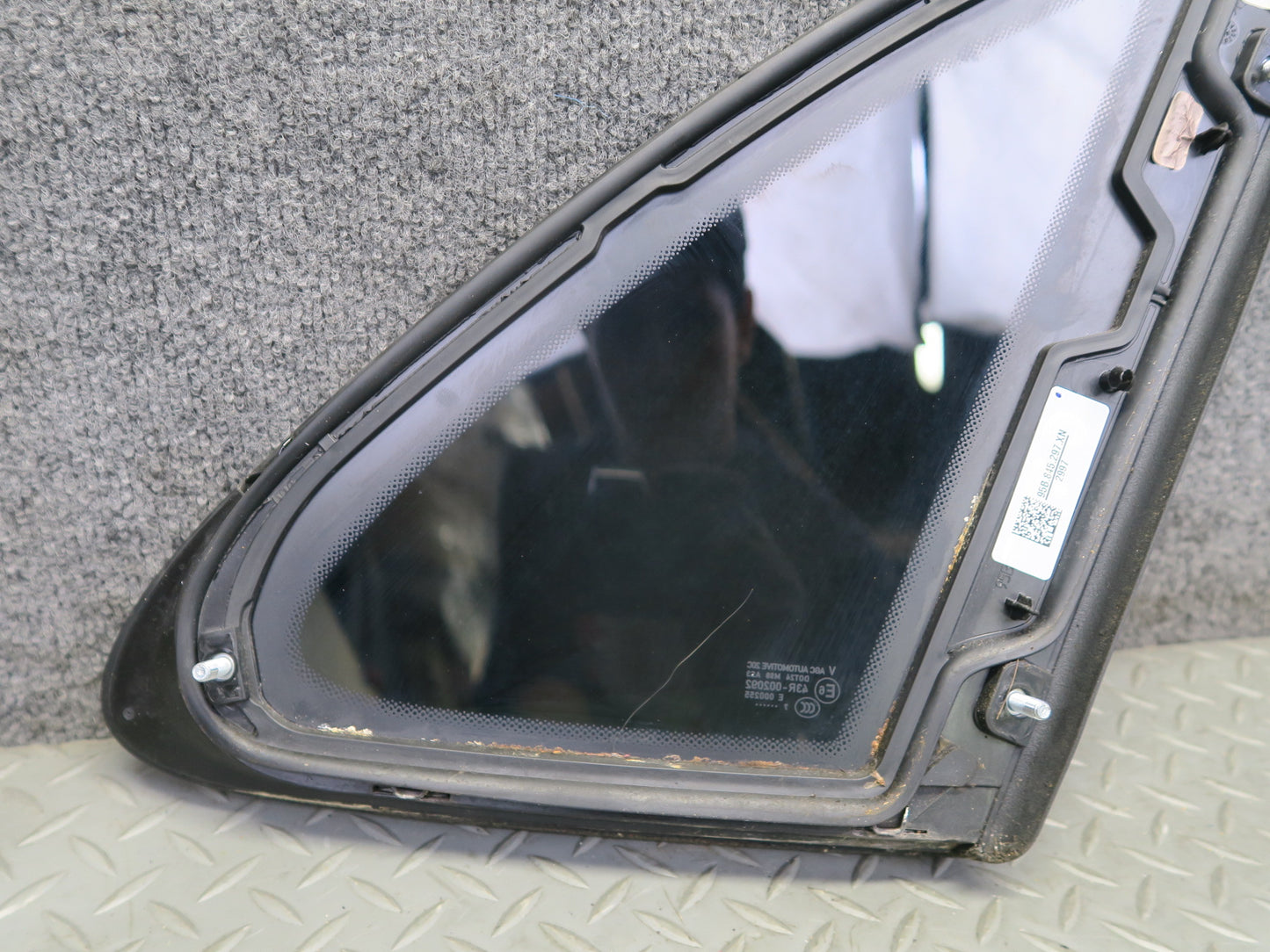 2015-2024 Porsche Macan Rear Left Quarter Glass Window 95B845297XN