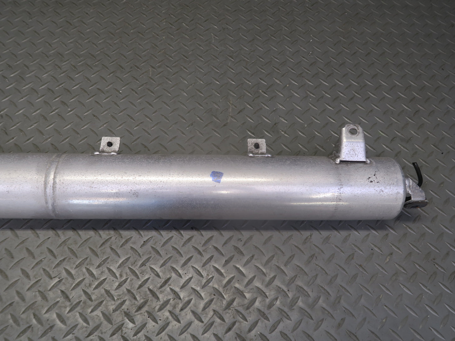 2015-2024 Porsche Macan Air Suspension Pressure Accumulator Tank 95B616201A
