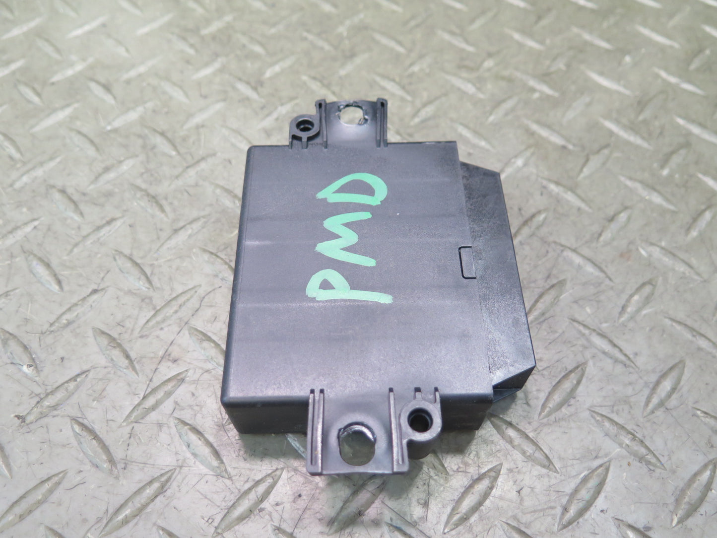 2017-2018 Porsche Macan Parking Assist Control Module 95B919475L