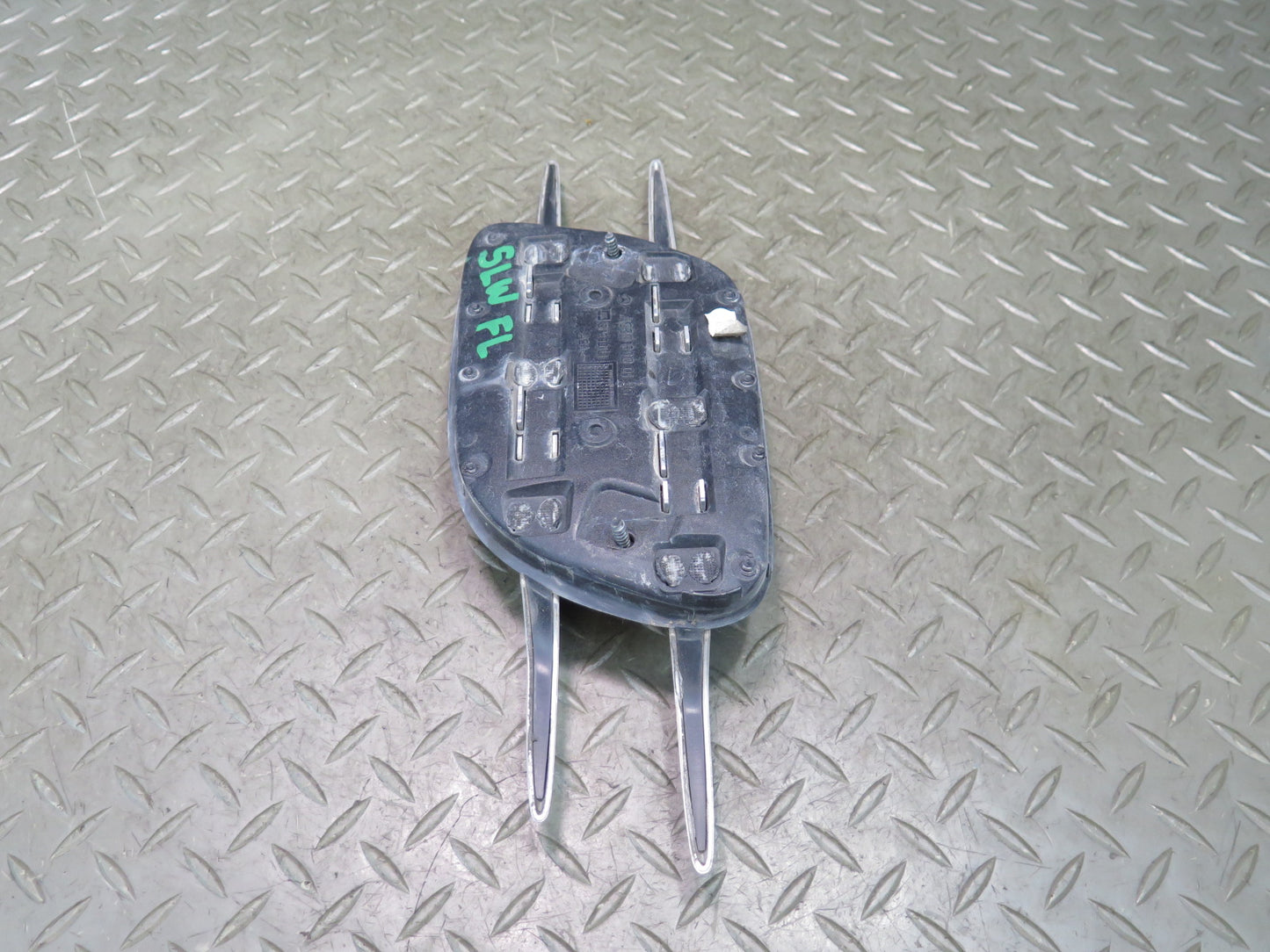 03-08 Mercedes R230 SL500 SL550 Front Left Fender Grille Vent Trim Molding OEM