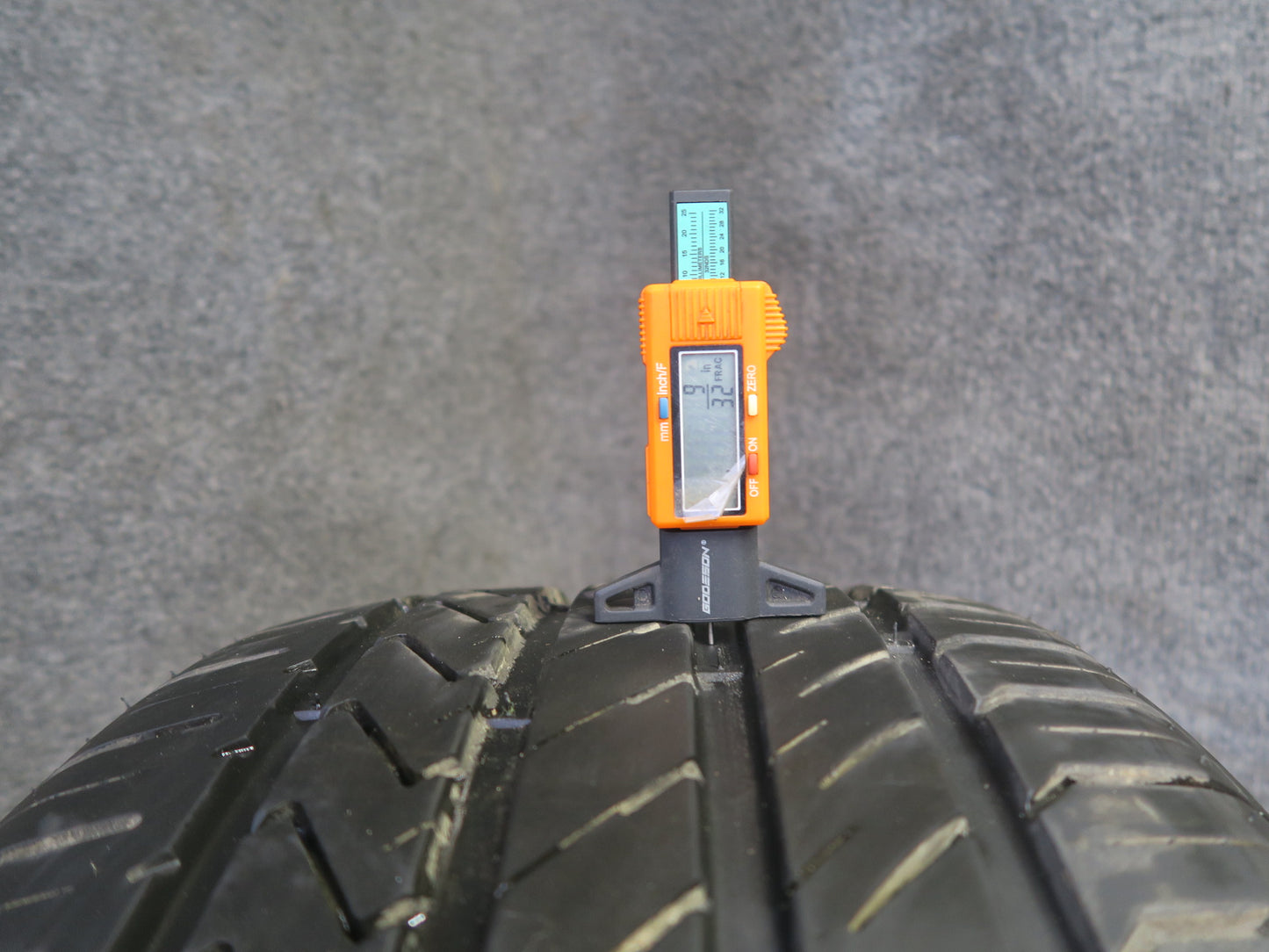 Set of 2 Lexani Lx-twenty A/S Tire 275/35 ZR20 102W XL 1625 9/32 Tread