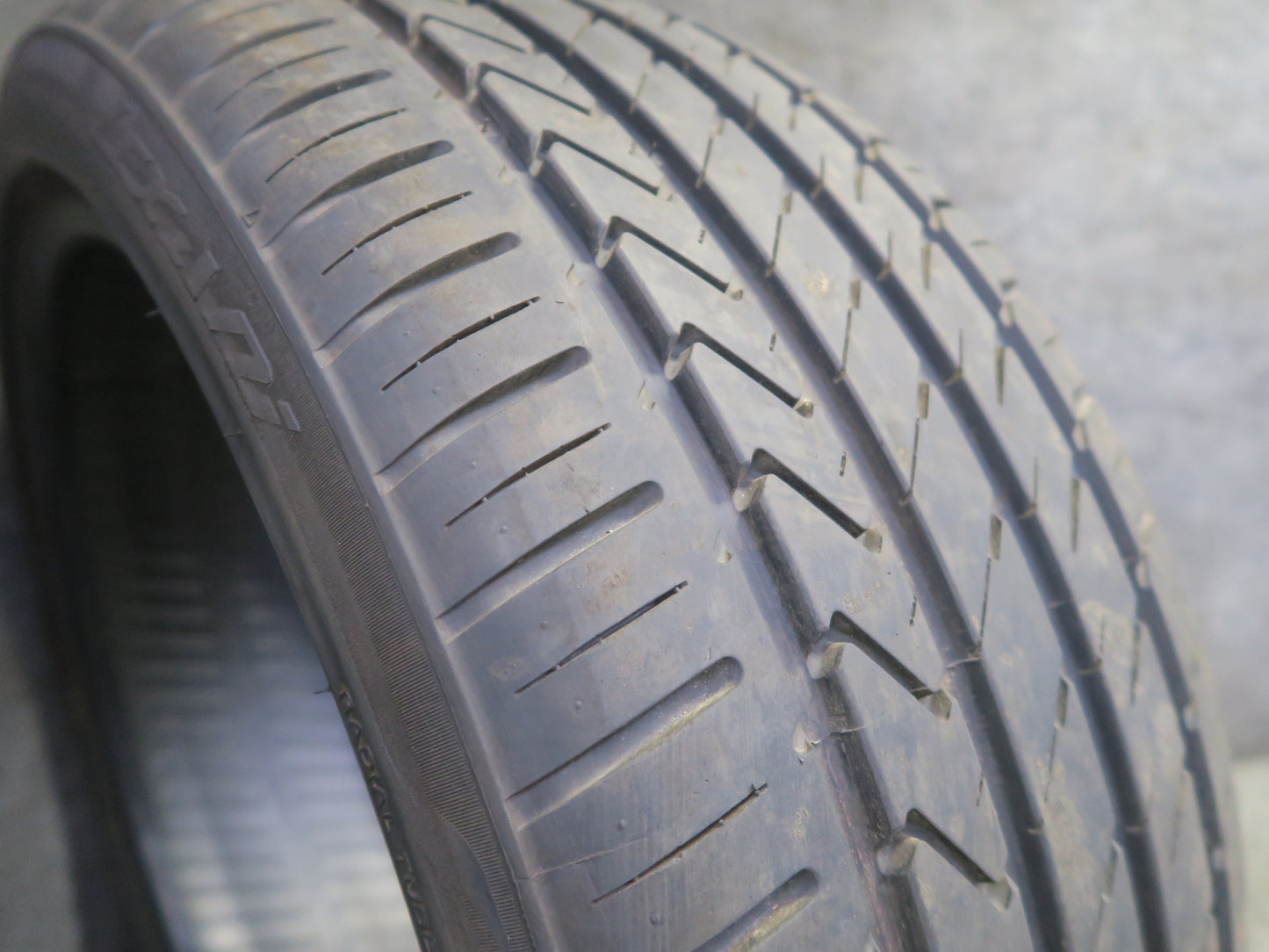 Set of 2 Lexani Lx-twenty A/S Tire 245/40 ZR20 99W XL 0225 8/32 Tread