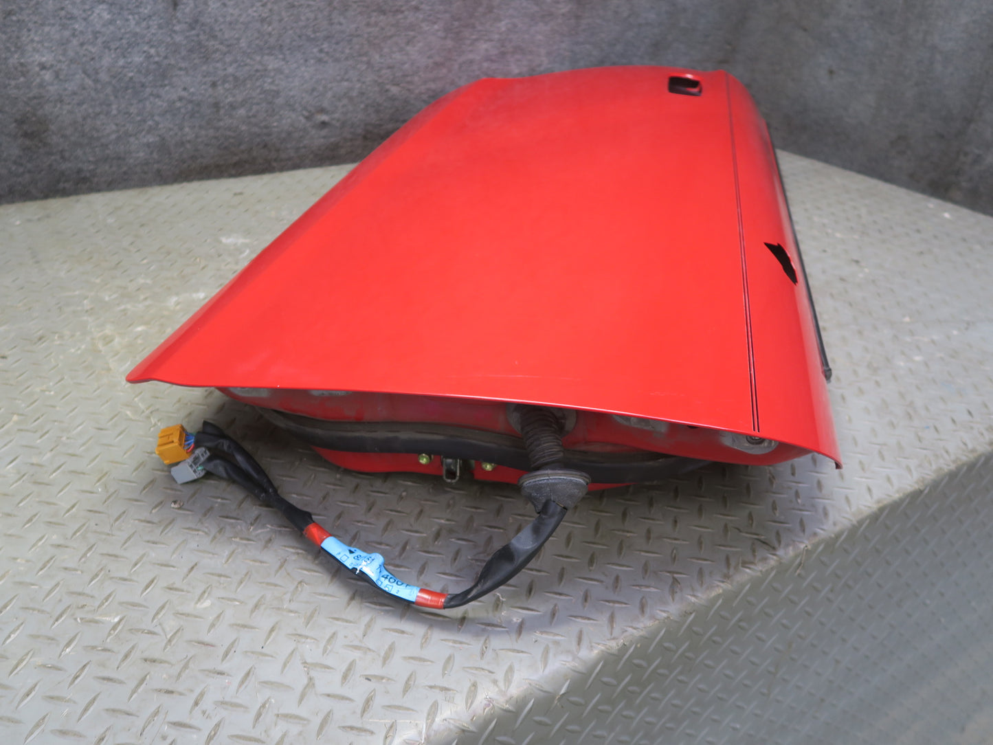 00-05 Toyota MR2 Spyder ZZW30L Right Door Shell Panel Absolutely RED OEM