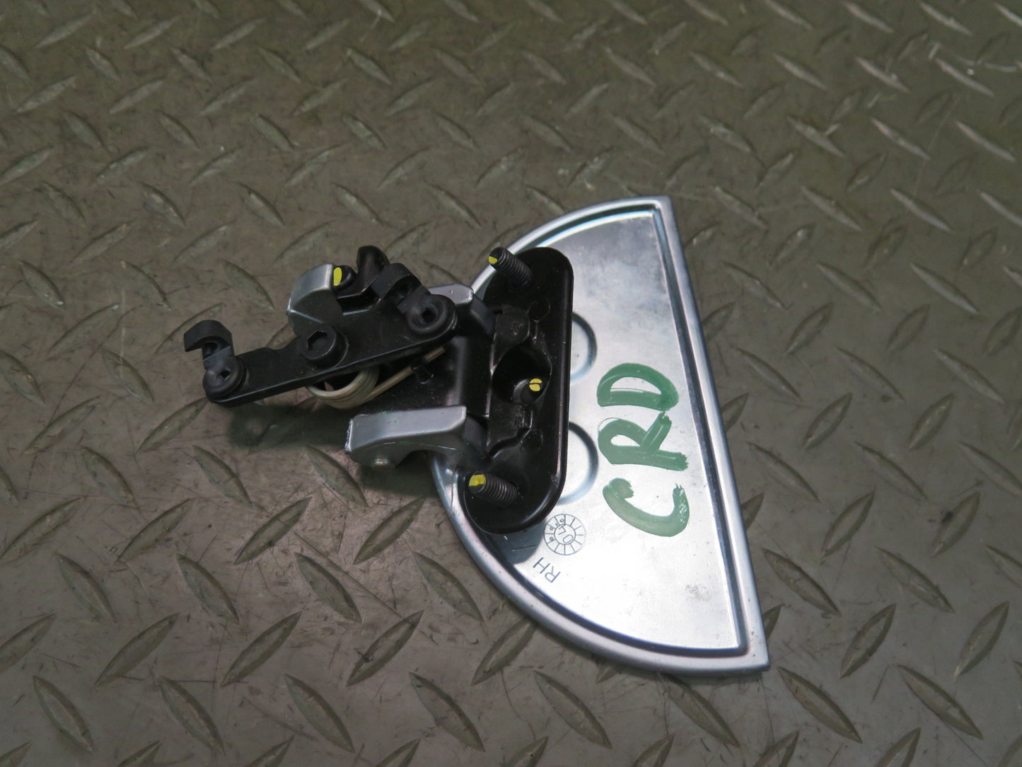 03-06 Chevrolet SSR Rear Tailgate Handle OEM