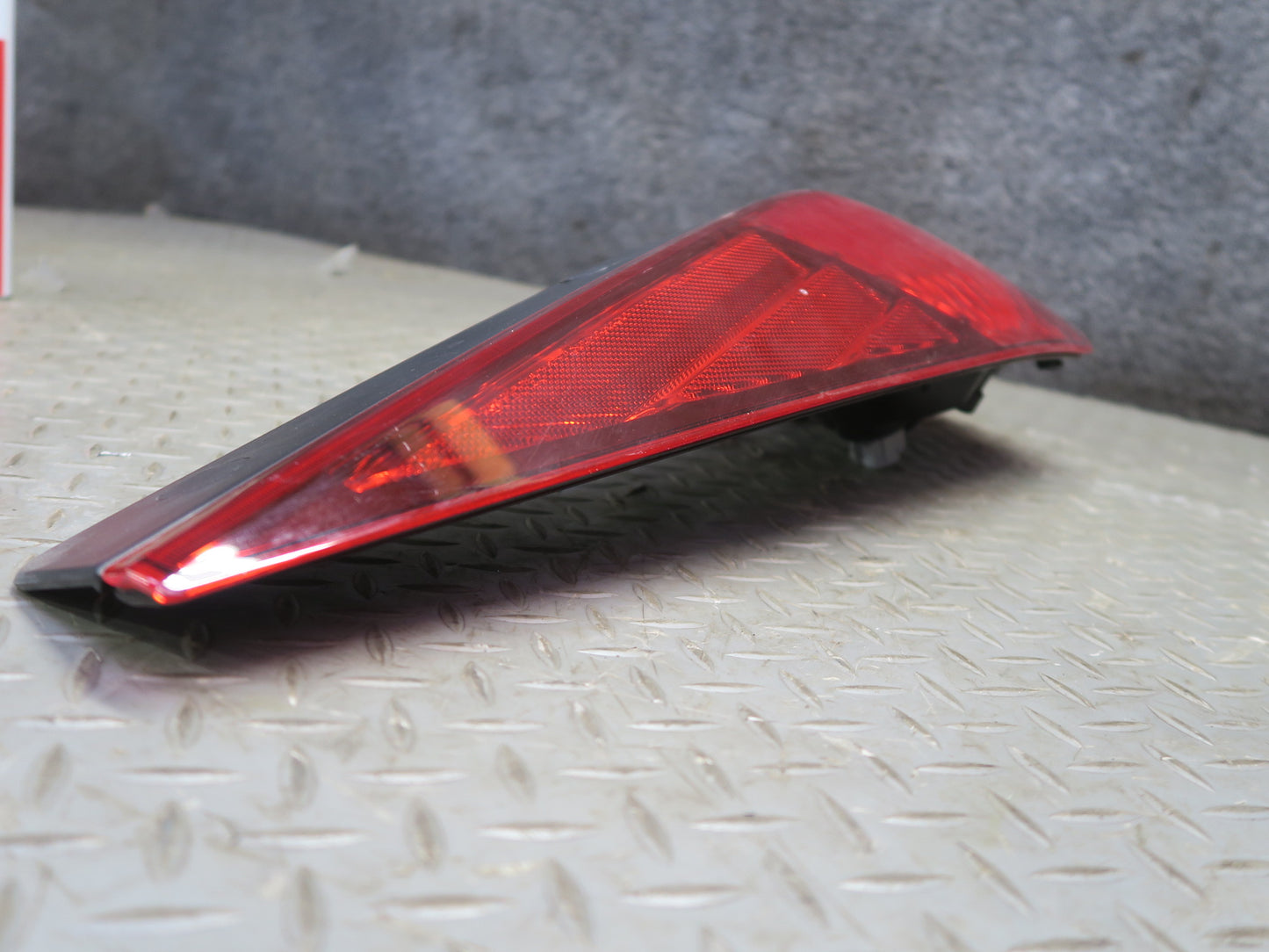 03-05 Nissan Z33 350Z Rear Left LED Tail Light Lamp OEM