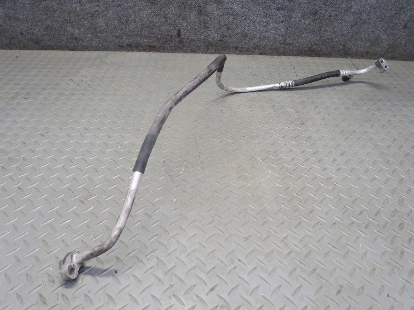 03-06 Chevrolet SSR A/C Air Conditioning Suction Discharge Hose Line Set OEM