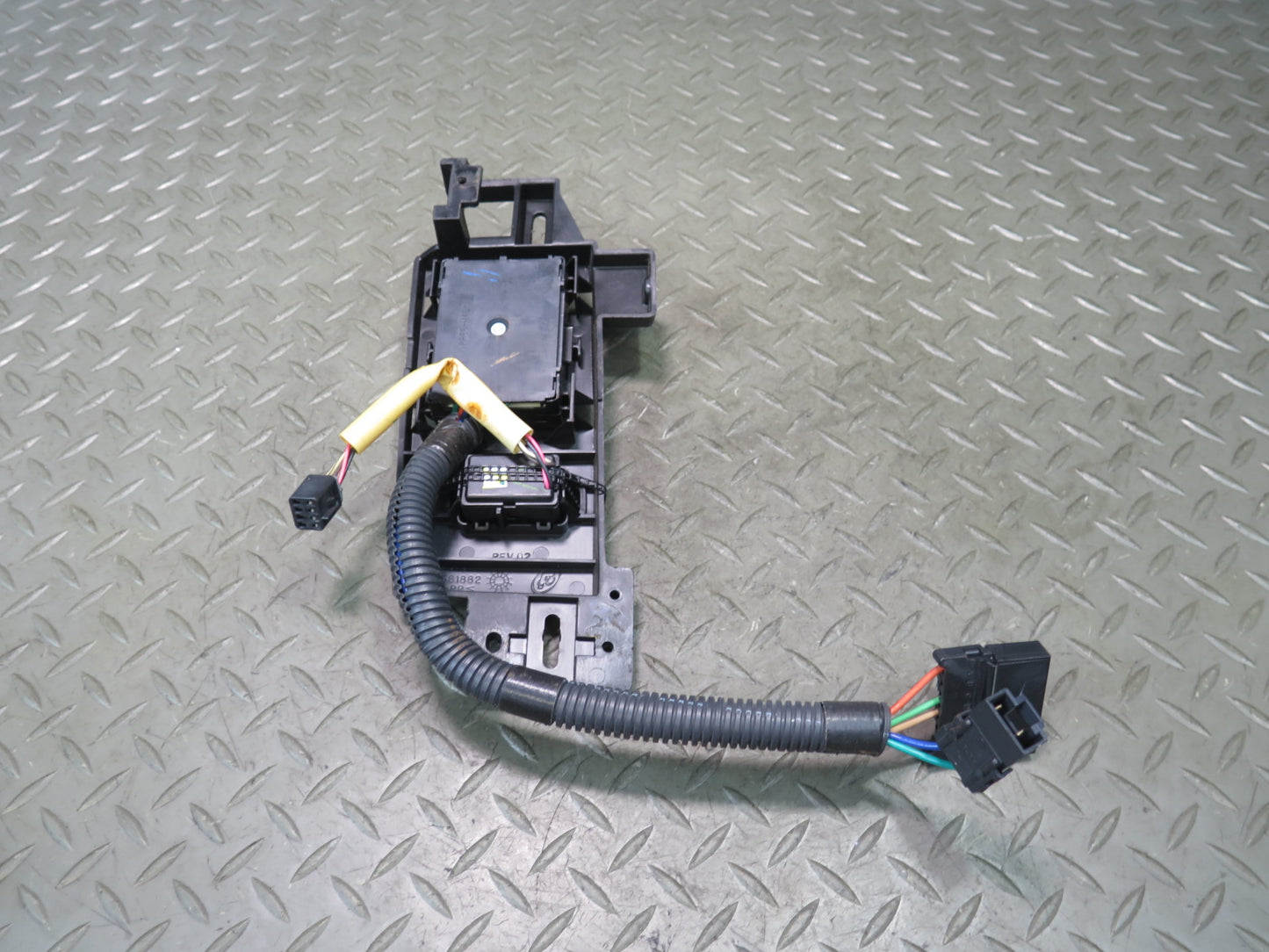 03-06 Chevrolet SSR Front Right Passenger Seat Adjustment Heated Switch OEM