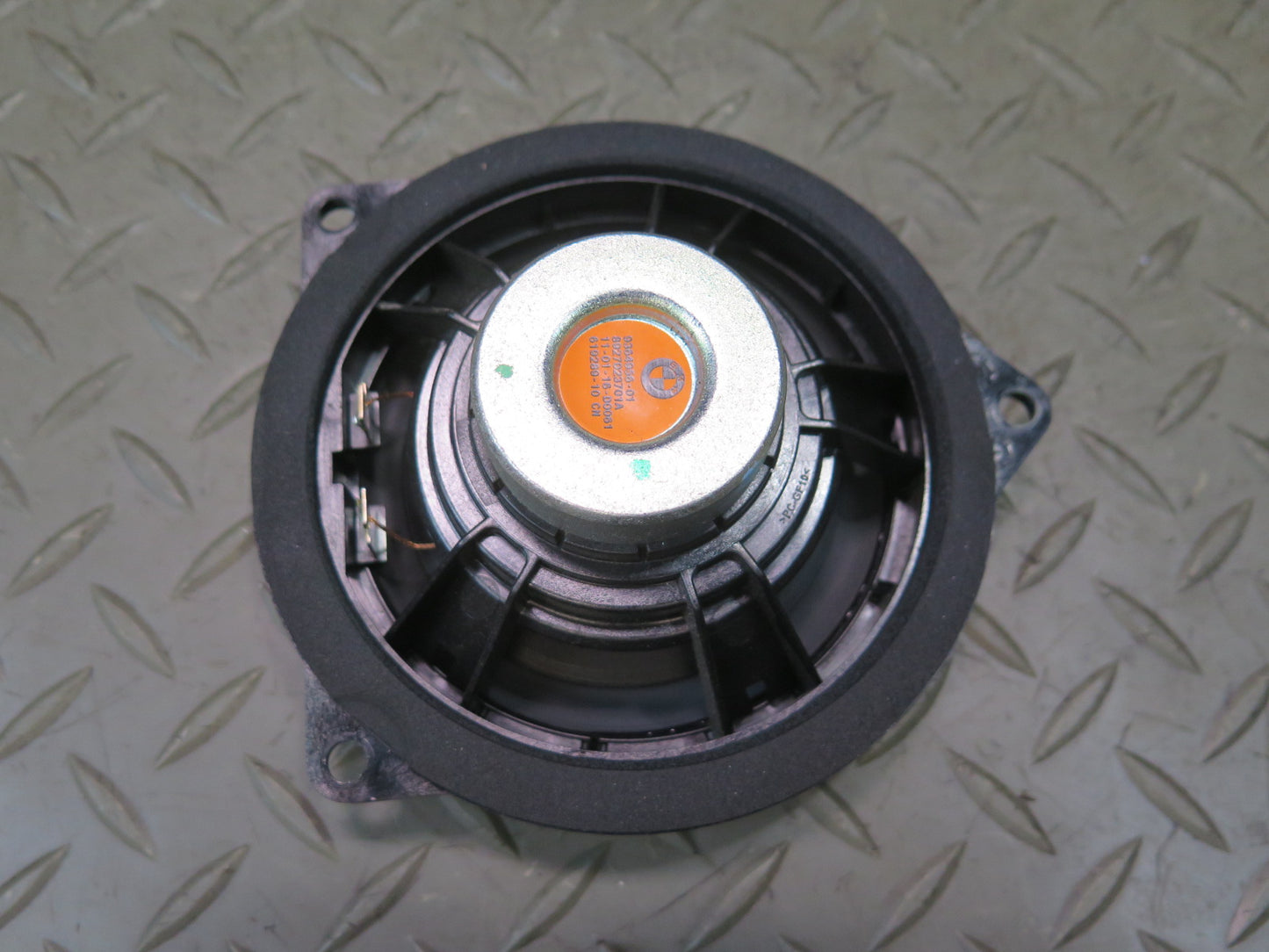 16-24 Mini Cooper F54 F55 F56 F57 Set of 2 Harman Kardon Audio Speaker OEM