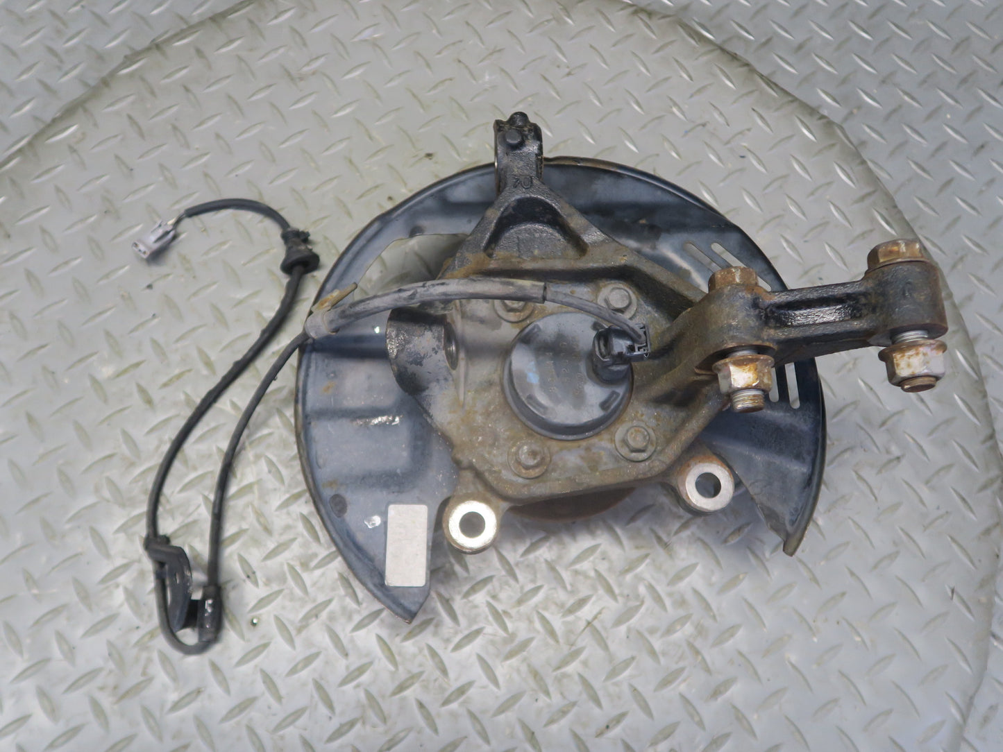 00-05 Toyota MR2 Spyder ZZW30L Front Right Spindle Knuckle Wheel Hub Bearing OEM