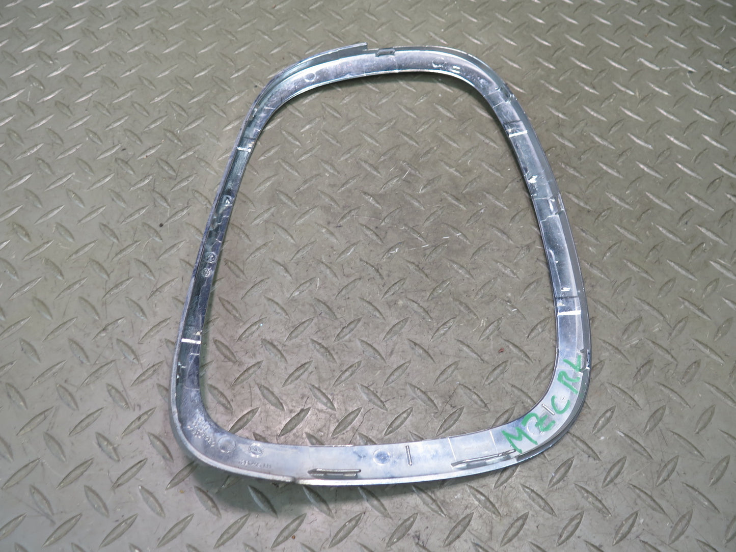16-19 Mini Cooper F55 F56 F57 Rear Tail Light Chrome Trim Bezel Panel Set OEM
