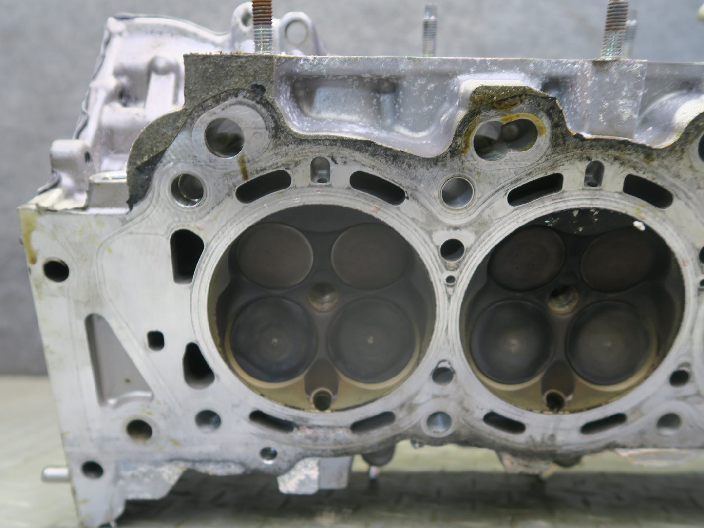 15-17 Lexus GSC16L RC350 RC300 2GRFSE Left Engine Motor Cylinder Head 77K OEM