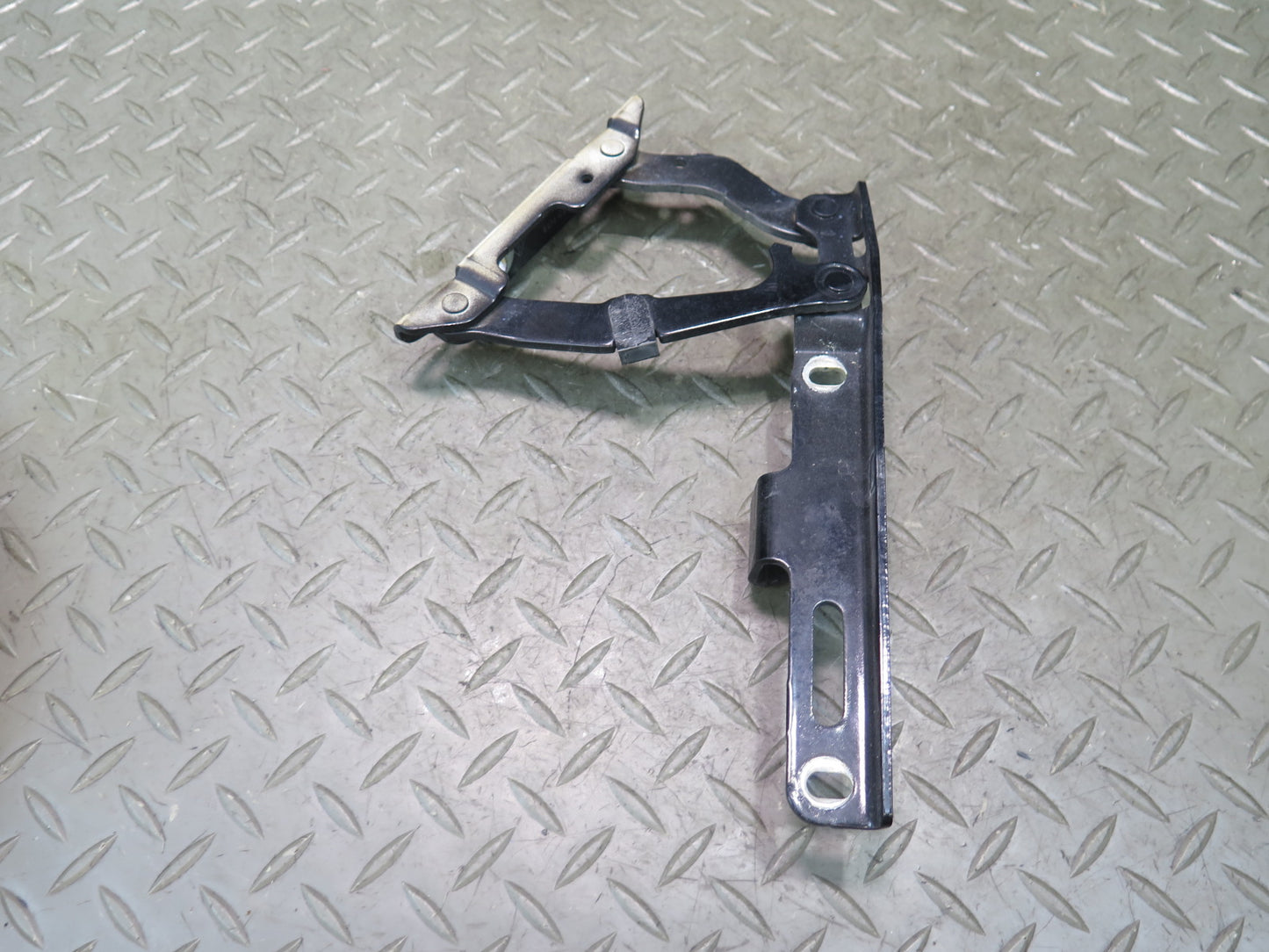 2002-2005 Porsche 911 Carrera 996 Rear Left & Right Side Engine Trunk Hinge Set