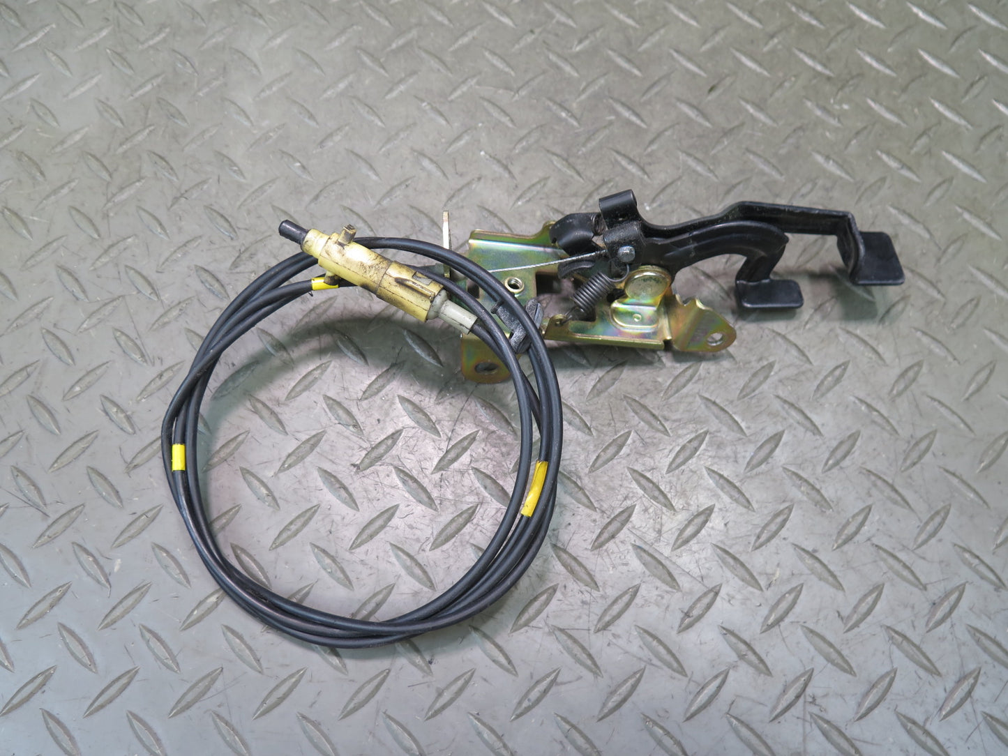 00-05 Toyota MR2 Spyder ZZW30L Trunk & Fuel Door Open Release Handle Cable Set