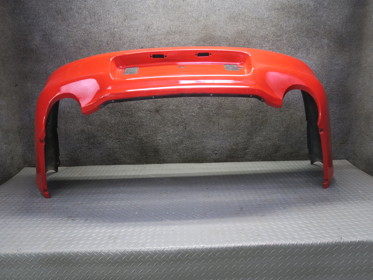 1999-2001 Porsche 911 Carrera 996 Rear Bumper Cover Guards RED
