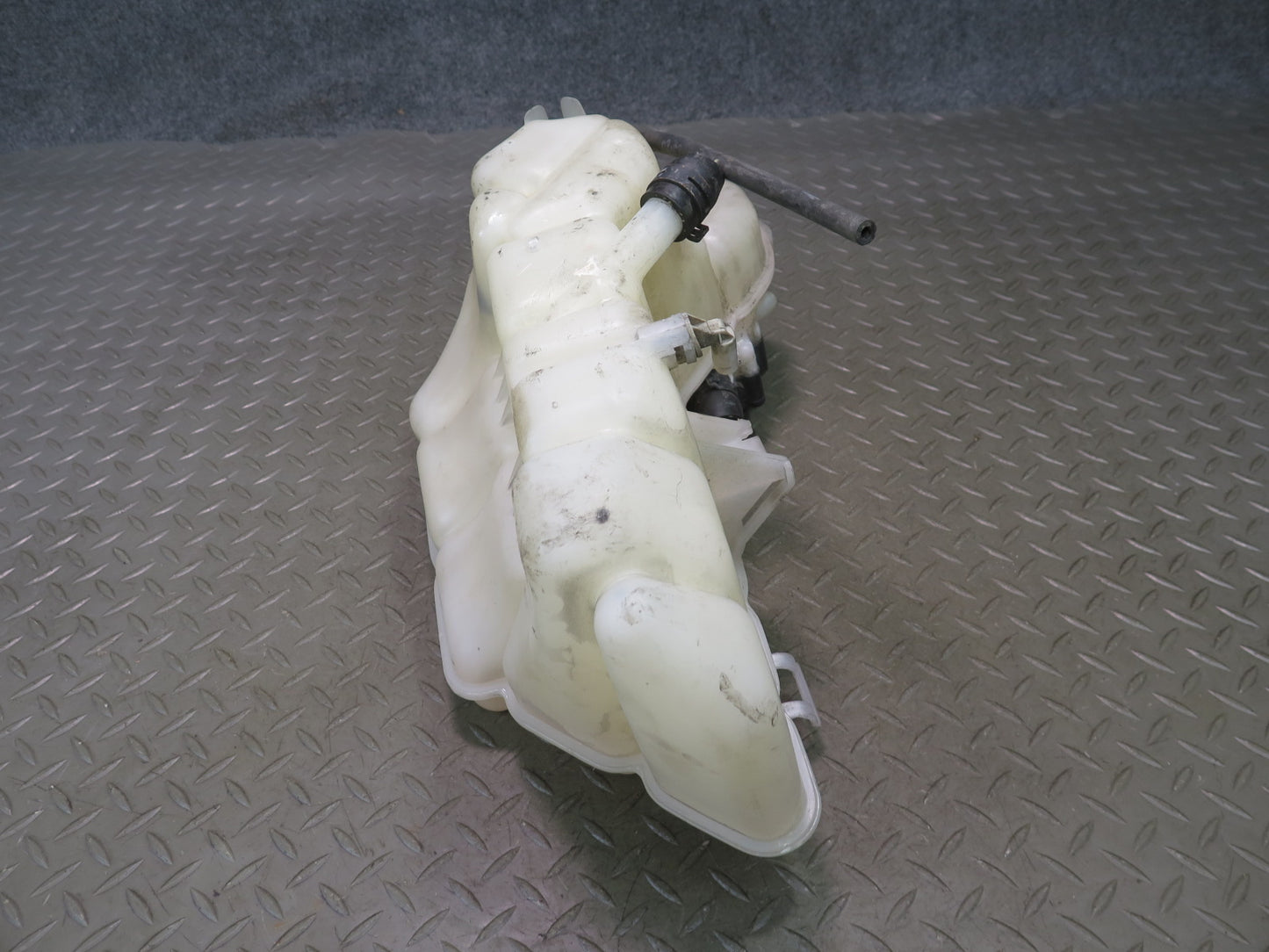 2002-2005 Porsche 911 996 3.6L Engine Overflow Expansion Reservoir Tank
