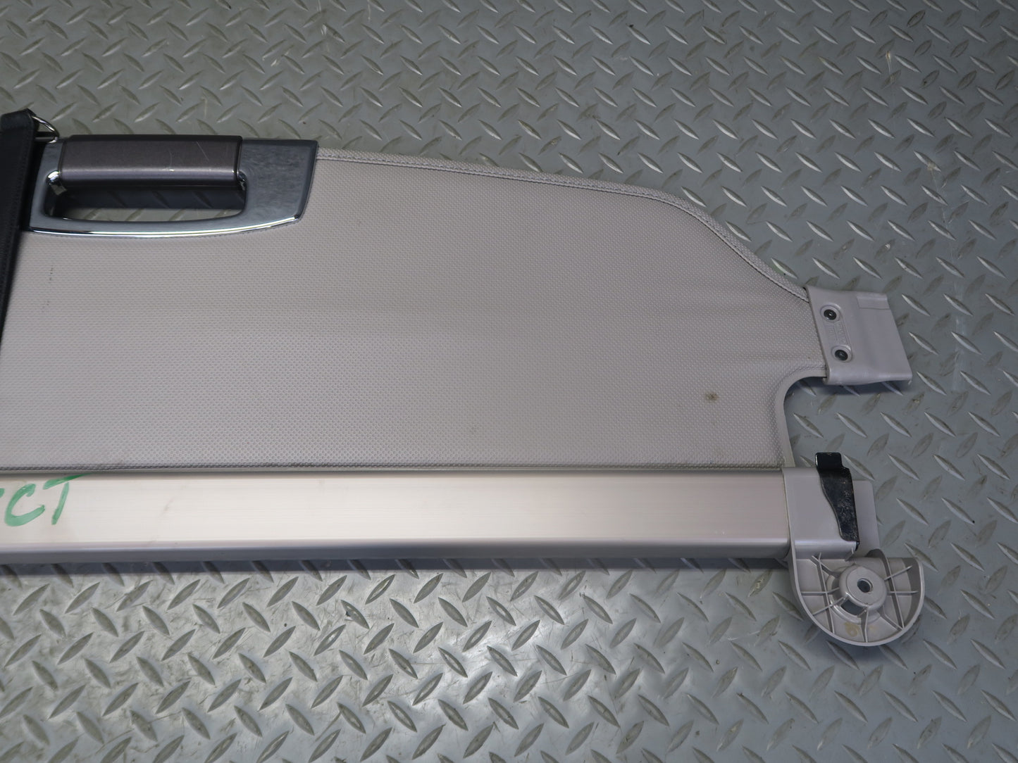 02-10 Lexus Z40 SC430 Rear Trunk Tonneau Cargo Luggage Roll UP Curtain Cover OEM