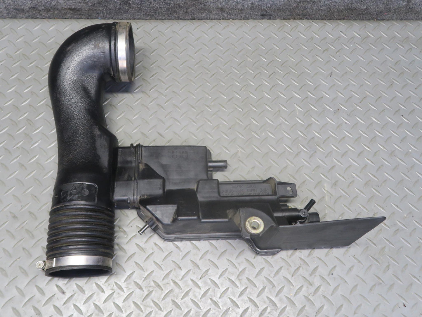 02-05 Lexus SC430 UZZ40L Air Cleaner Intake Hose Line Resonator 17875-50270 OEM