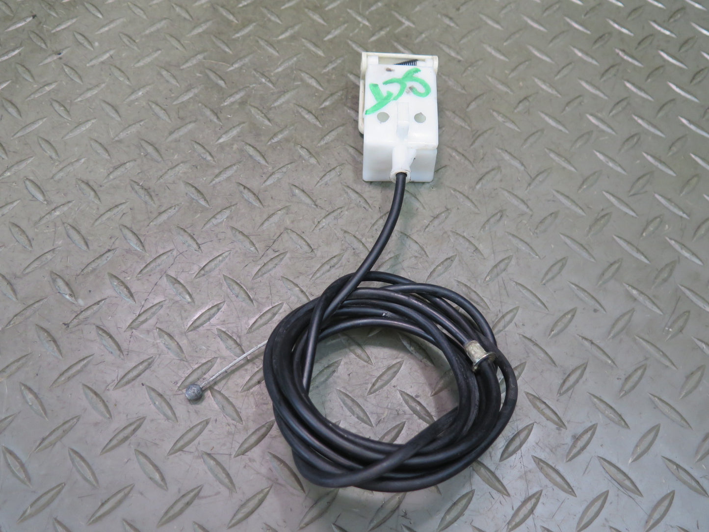 02-10 Lexus UZZ40L SC430 Hood Open Release Handle w Cable OEM