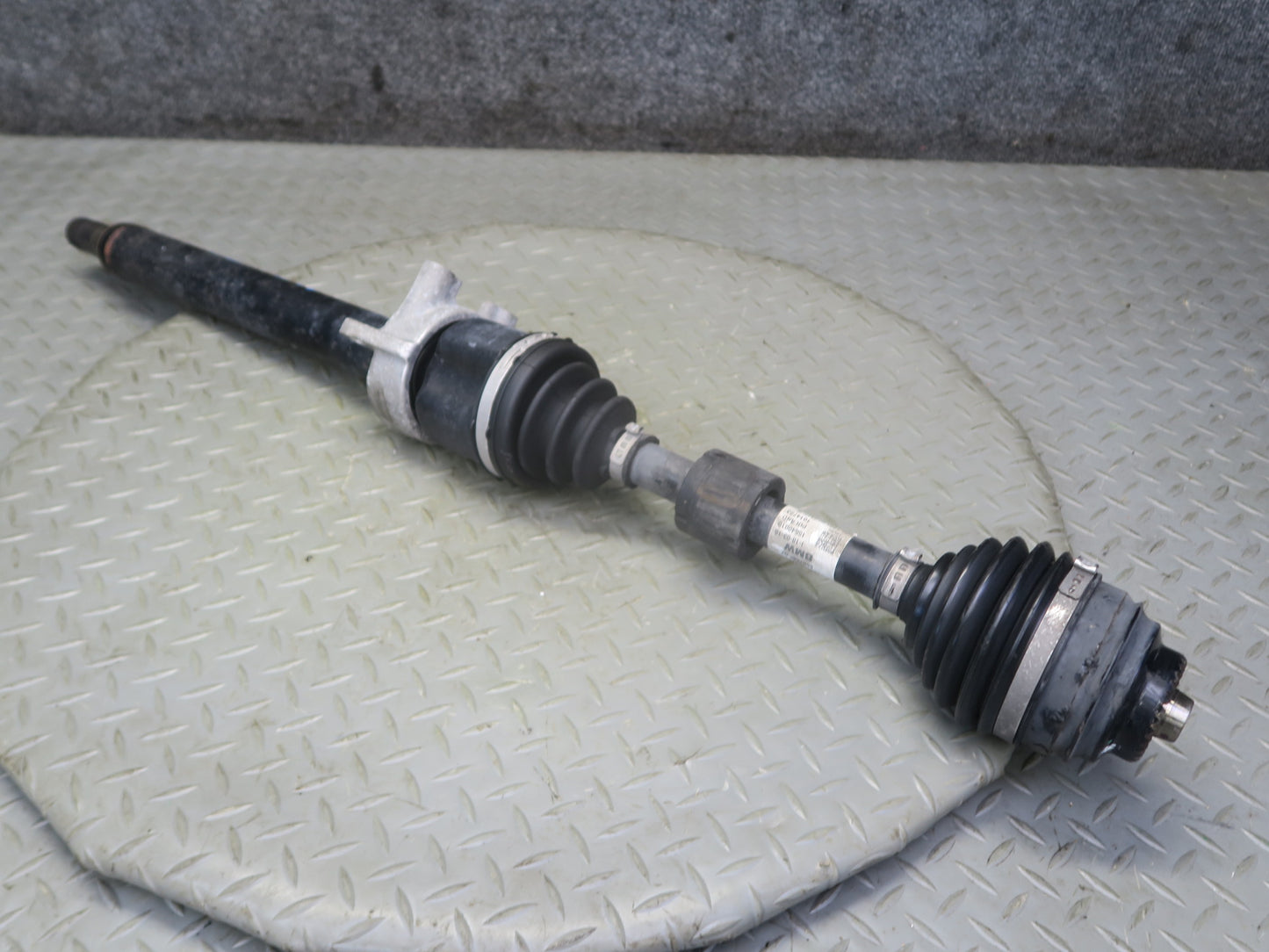 16-19 Mini Cooper S F55 F56 F57 FWD Front Right Suspension Axle Shaft OEM