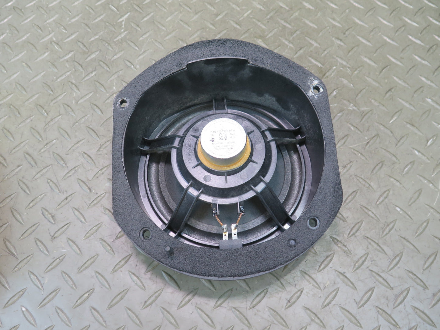 2016-2019 Tesla Model S 75D Rear Right & Left Side Door Audio Speaker Set