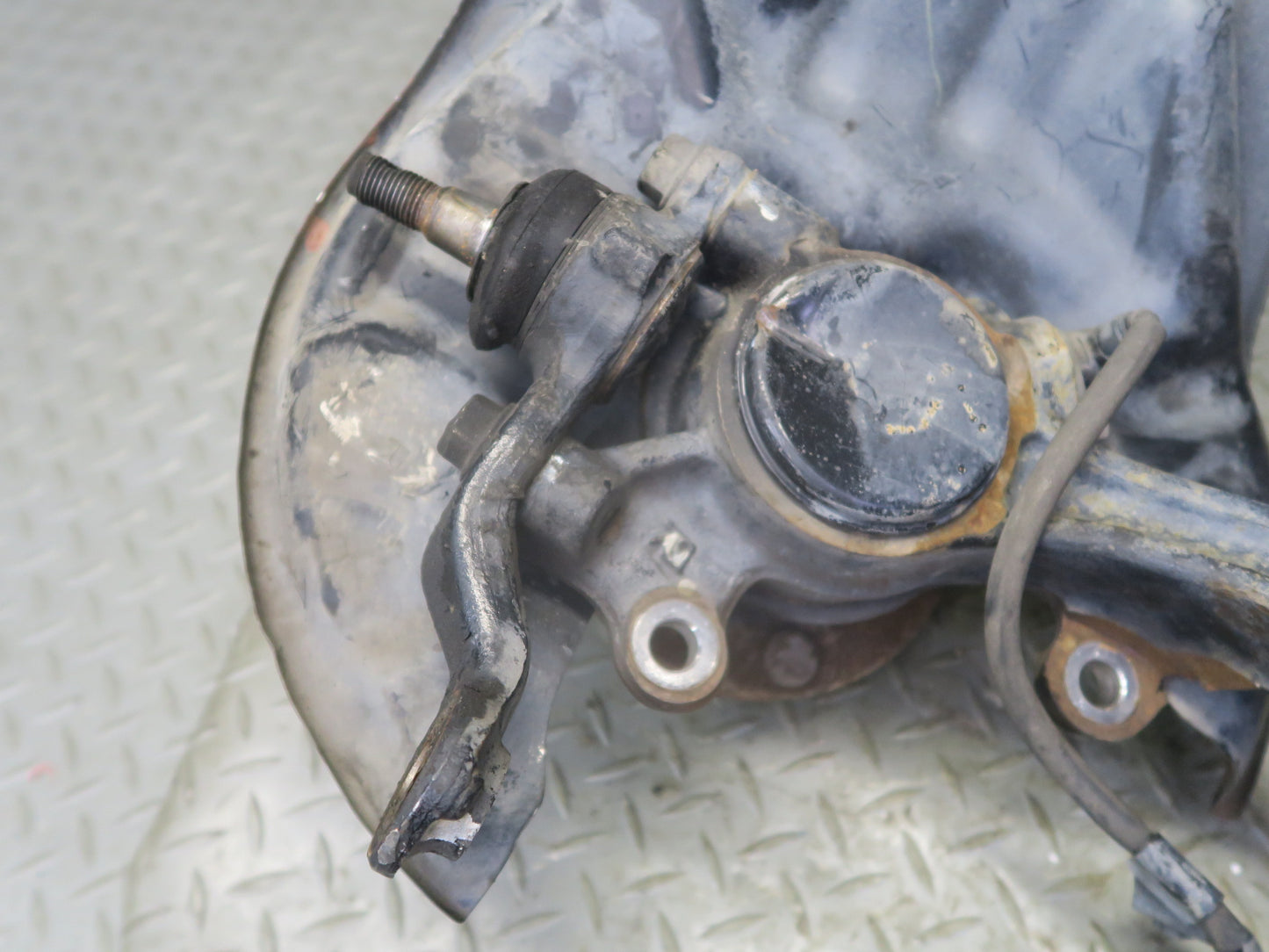 02-10 Lexus SC430 Front Right Spindle Knuckle Wheel Hub Bearing 122K Miles OEM