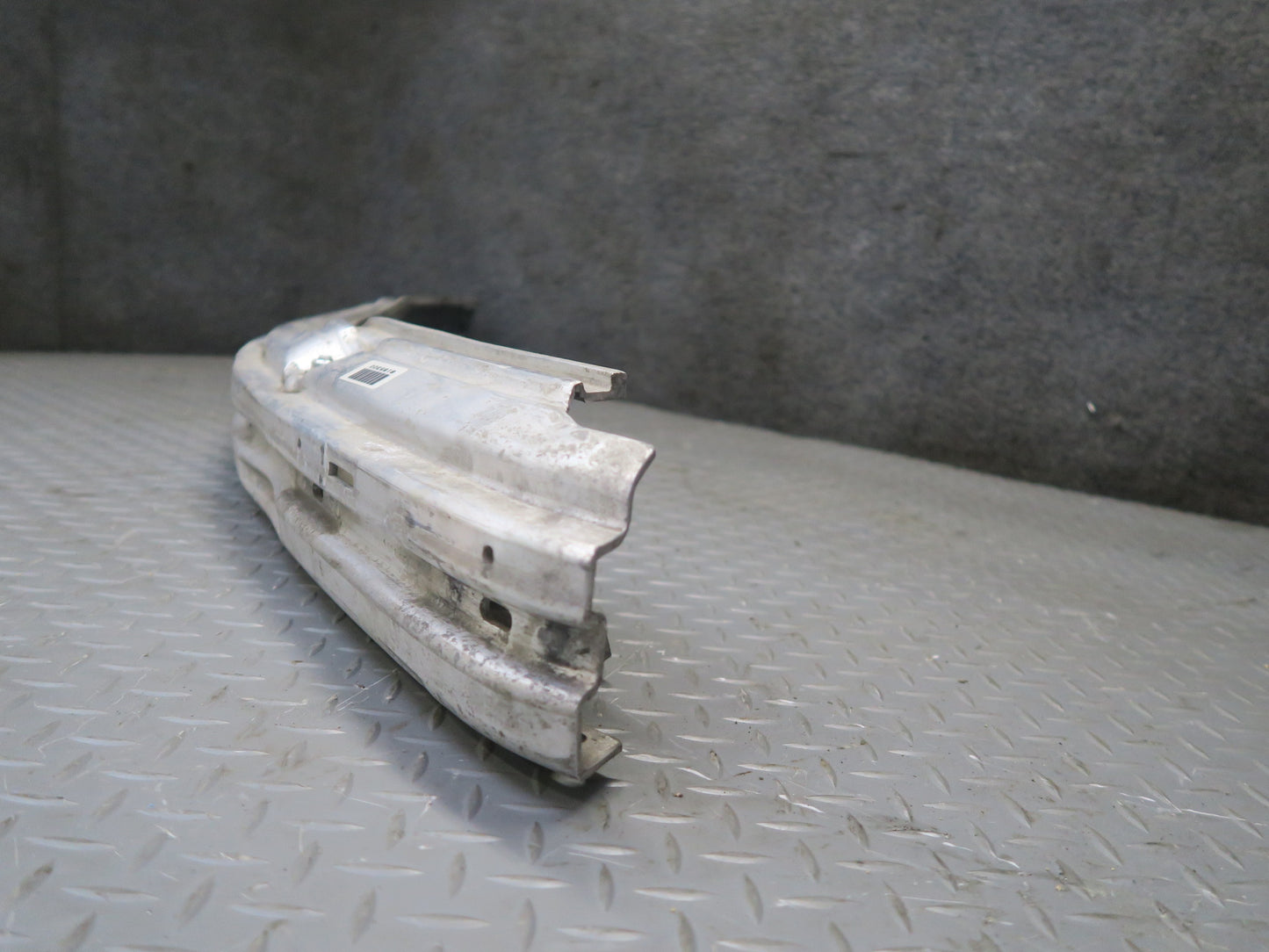 01-06 BMW E46 330ci Front Bumper Impact Reinforcement Bar 8195300 OEM