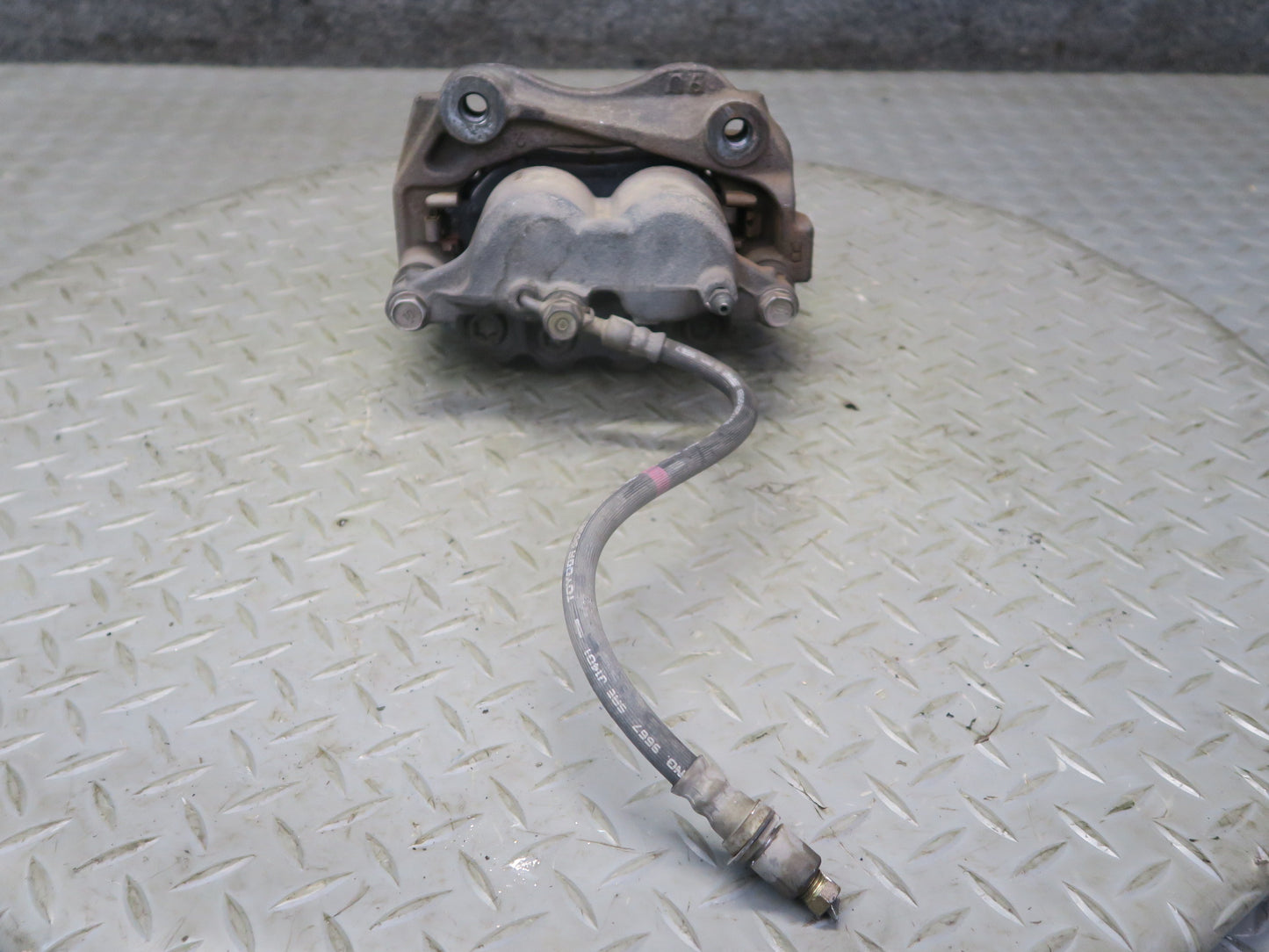 02-10 Lexus Z40 SC430 Set of 2 Front Left & Right Brake Caliper w Hoses 122K OEM