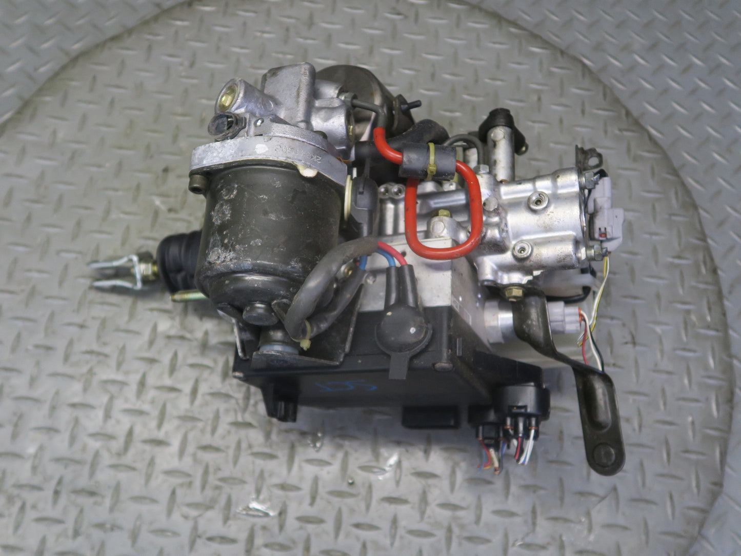02-10 Lexus Z40 SC430 ABS Pump Brake Master Cylinder Booster Fluid Reservoir OEM