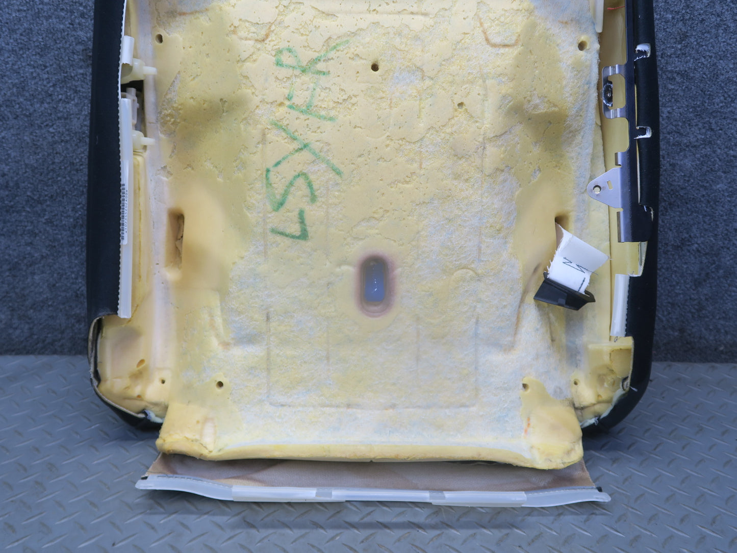 04-06 Lexus UCF30L LS430 Front Right Seat Upper Backrest Leather Cushion OEM