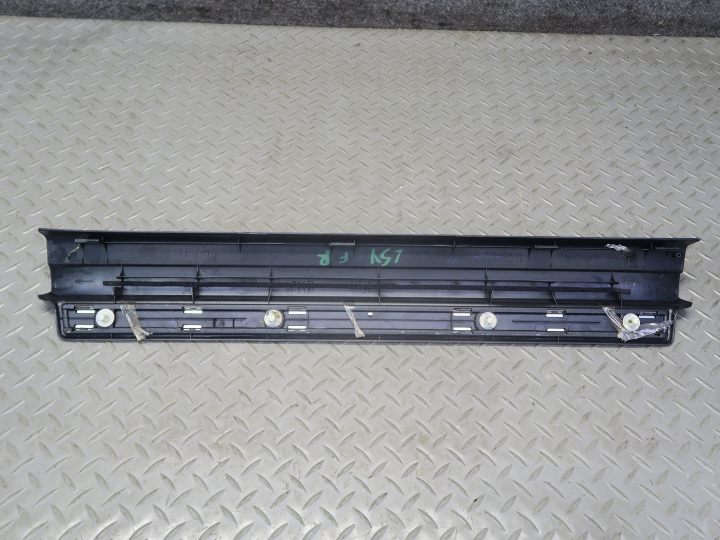 01-06 Lexus UCF30L LS430 Set of 2 Rear Door Scuff Sill Plate Trim Panel OEM