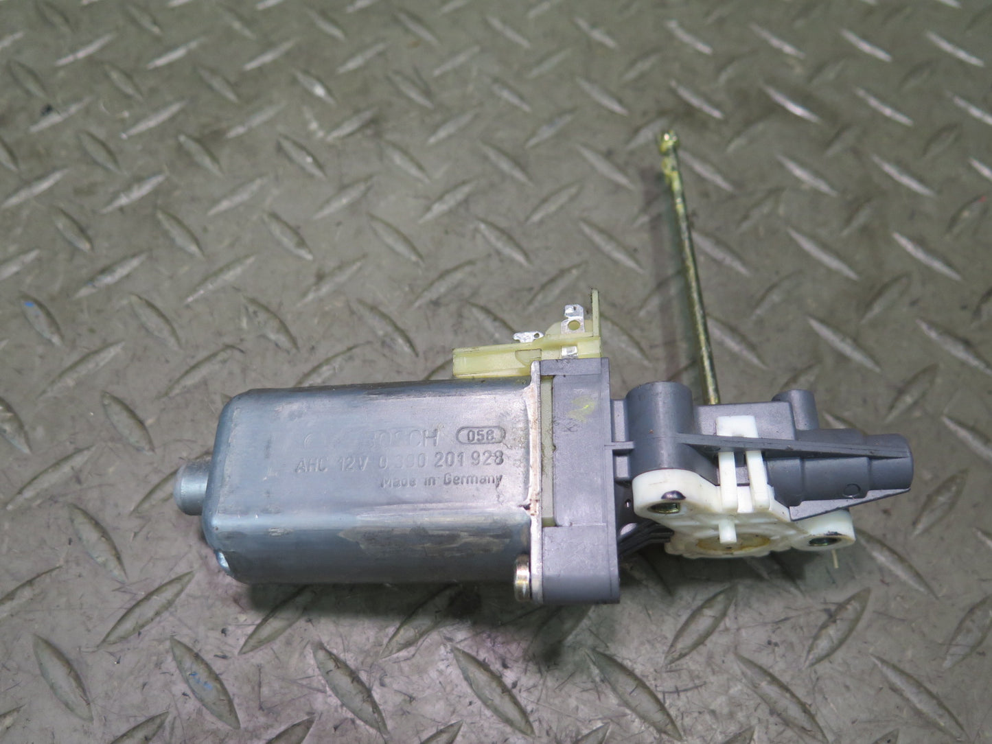 01-06 BMW E46 330ci Convertible Set of 4 Front Left Seat Adjust Motor OEM