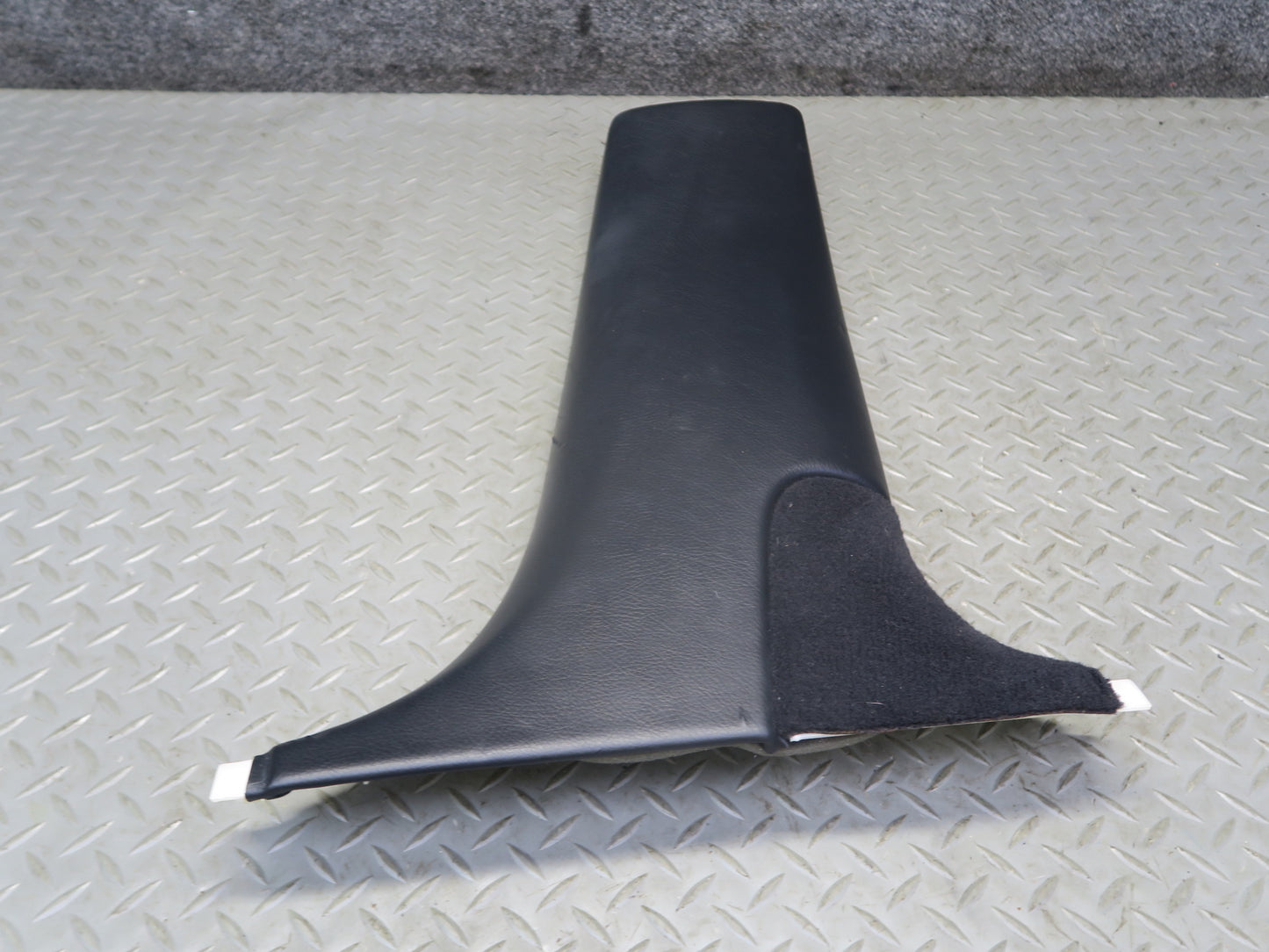 04-06 Lexus UCF30L LS430 Center Left & Right Lower B Pillar Trim Cover Panel OEM