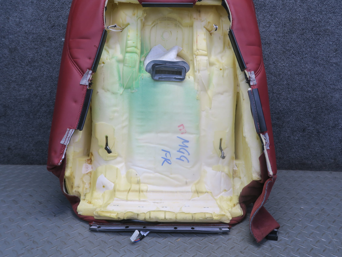 2014-2017 Maserati Ghibli M157 Front Right Seat Upper Backrest Leather Cushion