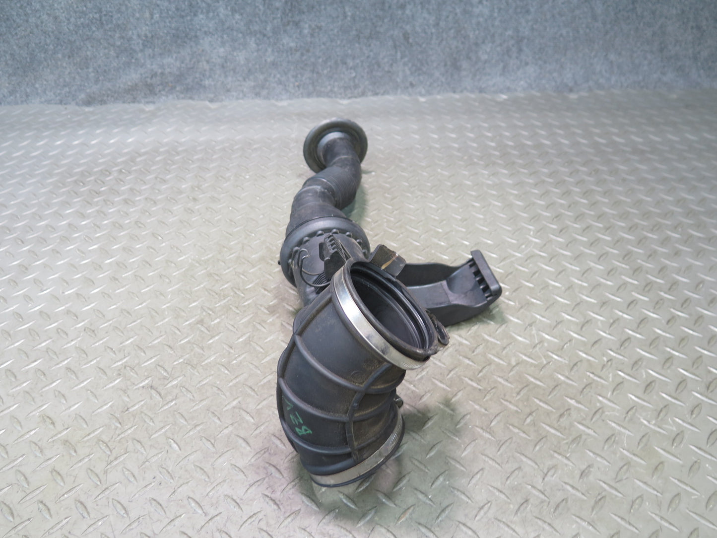 03-05 BMW E85 Z4 3.0L Air Intake Hose Pipe Line Sound Generator 7514863 OEM