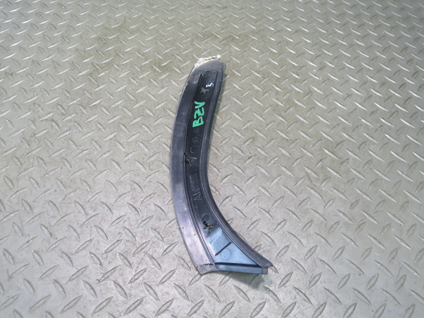 03-08 BMW E85 Z4 Set of 2 Left & Right B Pillar Trim Cover Black OEM