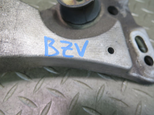 03-08 BMW E85 Z4 M/T Manual Transmission Crossmember Mount Support 66K Miles OEM