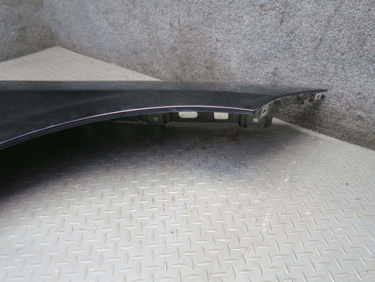 12-15 Mercedes W166 Ml-class Front Right Fender Shell Panel Cover Black OEM