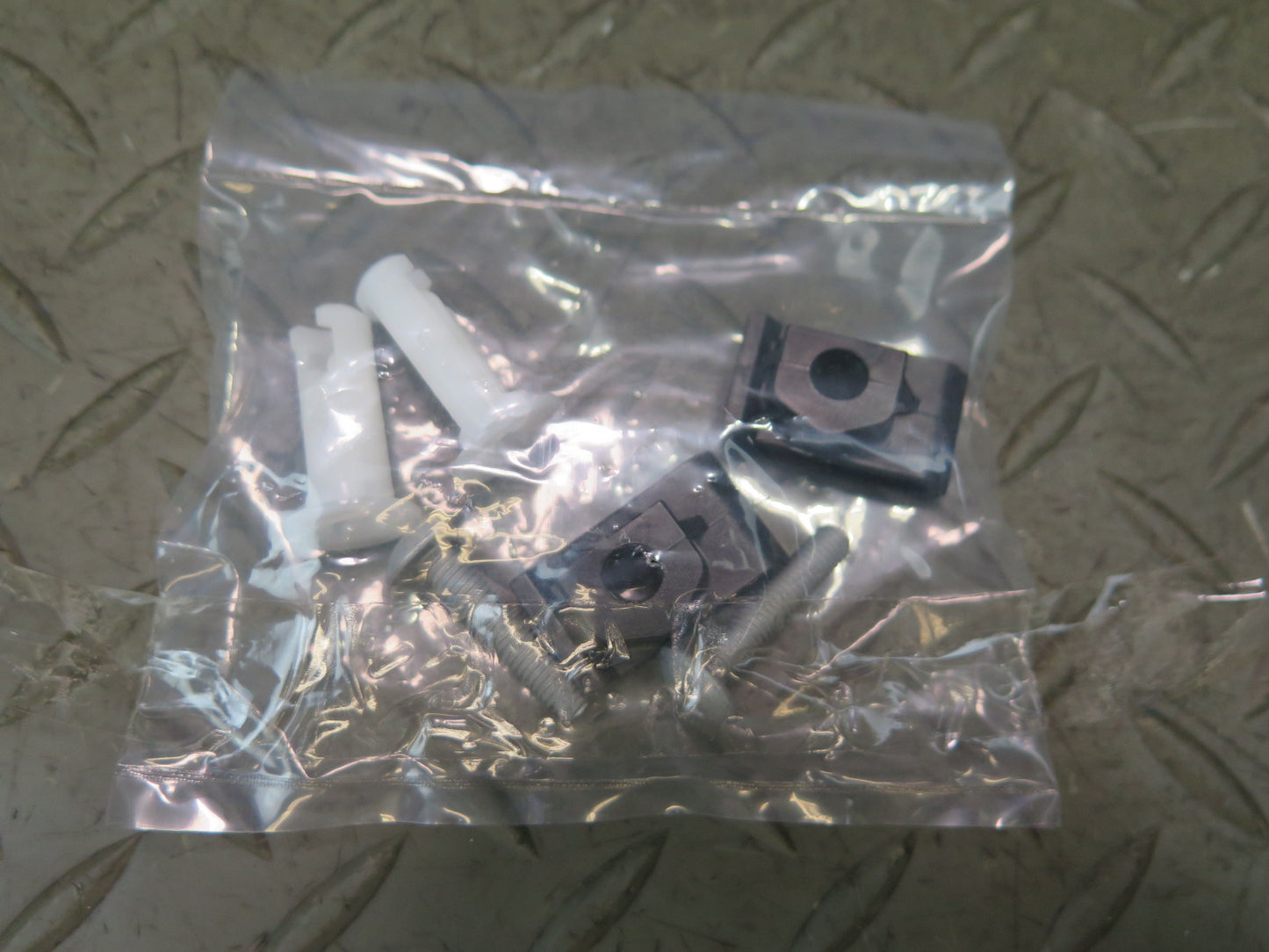 09-20 Nissan 370Z Z34 Front Bumper License Plate Bracket Holder 96212-1EA0A OEM