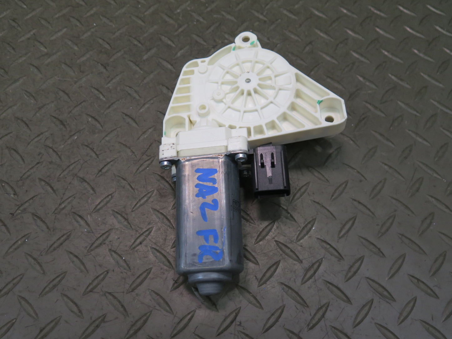 09-20 Nissan 370Z Z34 Front Right Door Window Regulator Motor OEM
