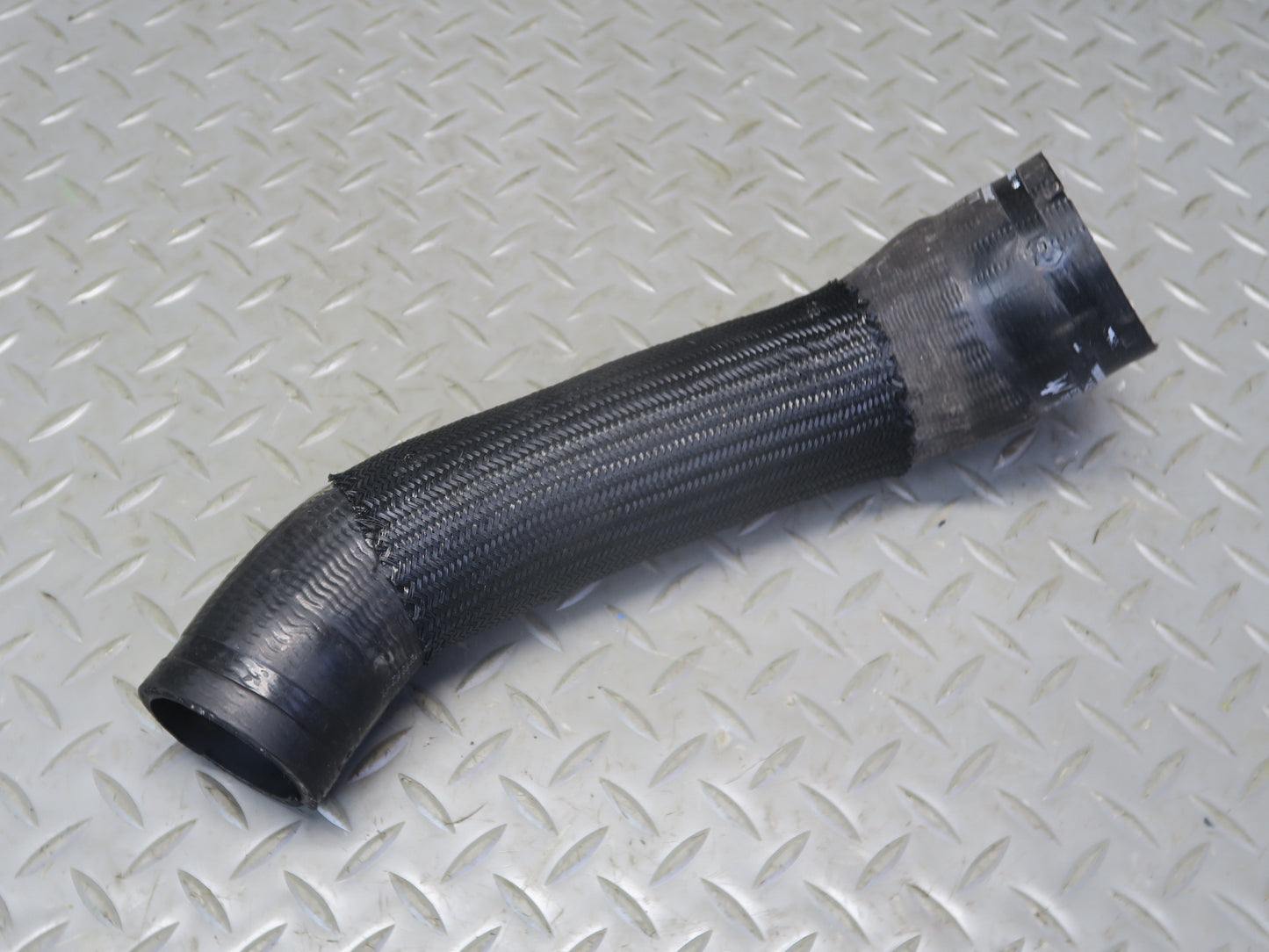 2014-2020 Maserati Ghibli M157 SQ4 Left Intercooler Tube Hose Pipe